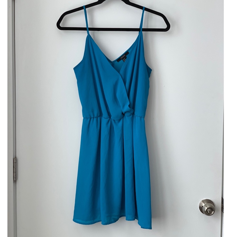 Simple, cute blue dress